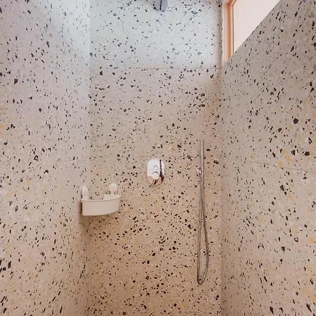Veeve - Parkside Innovation Apartmán *